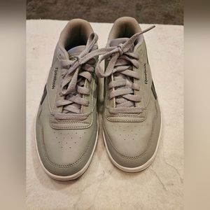 REEBOK ROYAL TECHQUE SNEAKERS